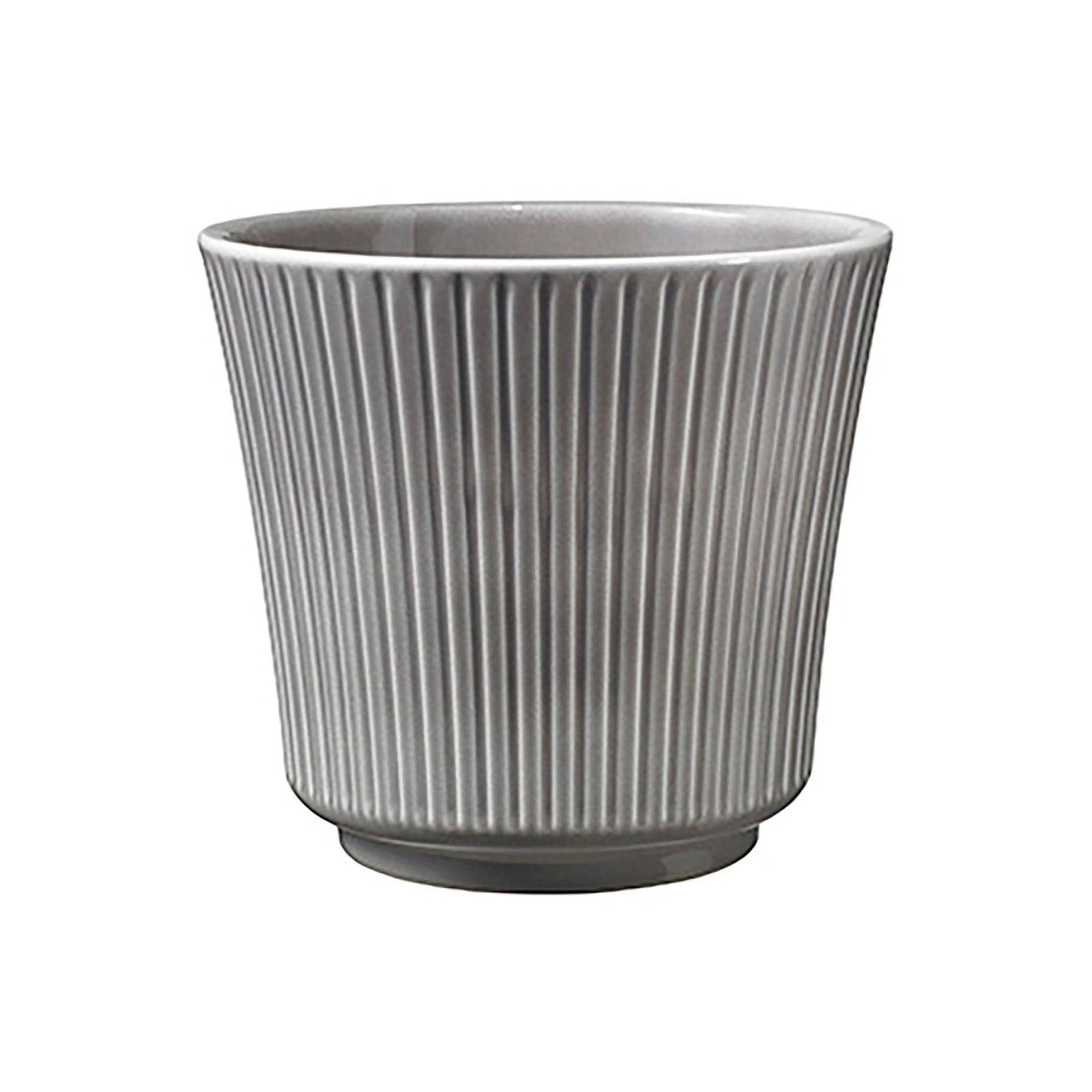 6.3" warm-gray ceramic Delphi pot with ribbed texture, made in Germany.