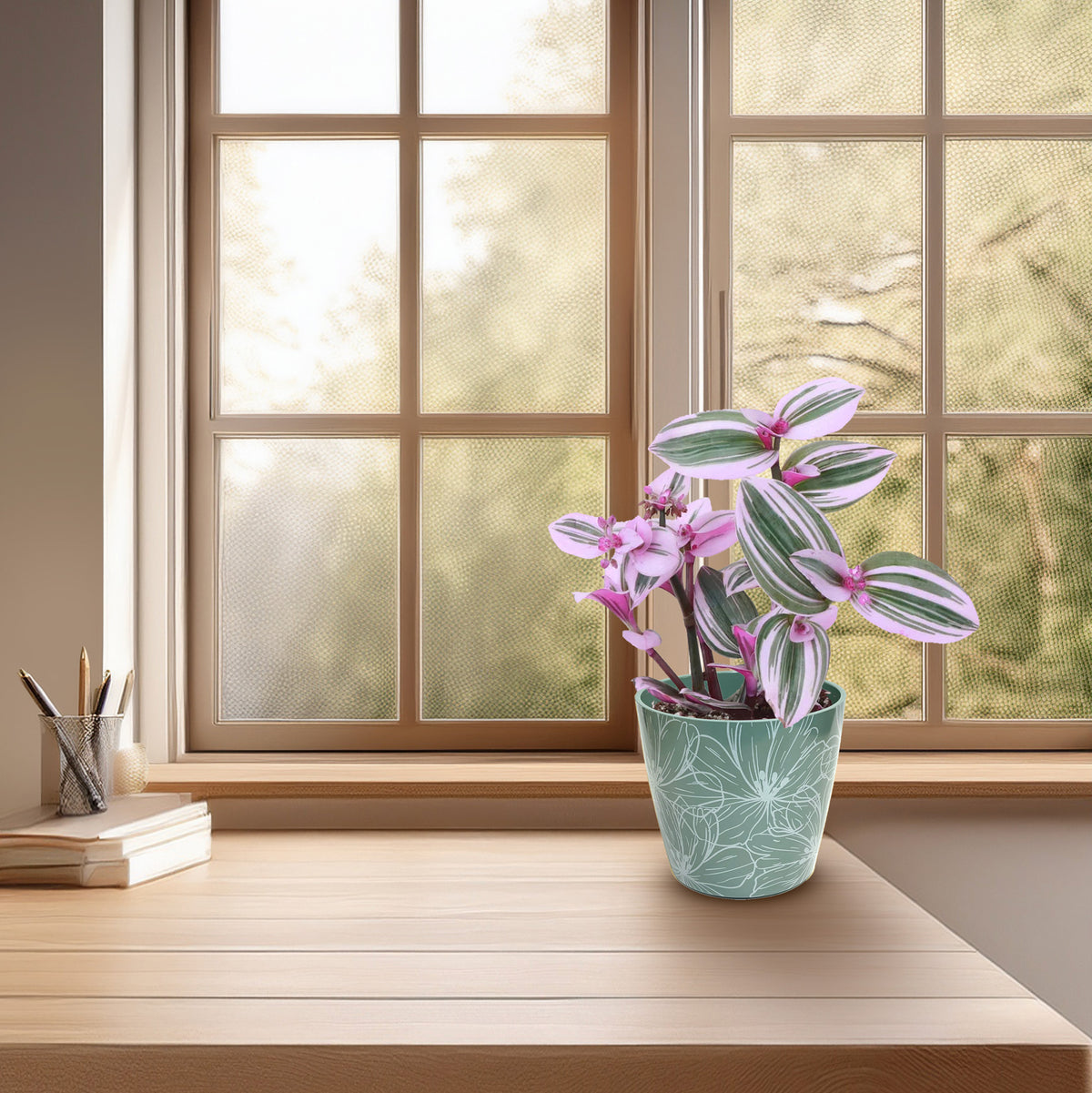 7" Cream Flower Round Bamboo Self-Watering Indoor/Outdoor Plant Pot