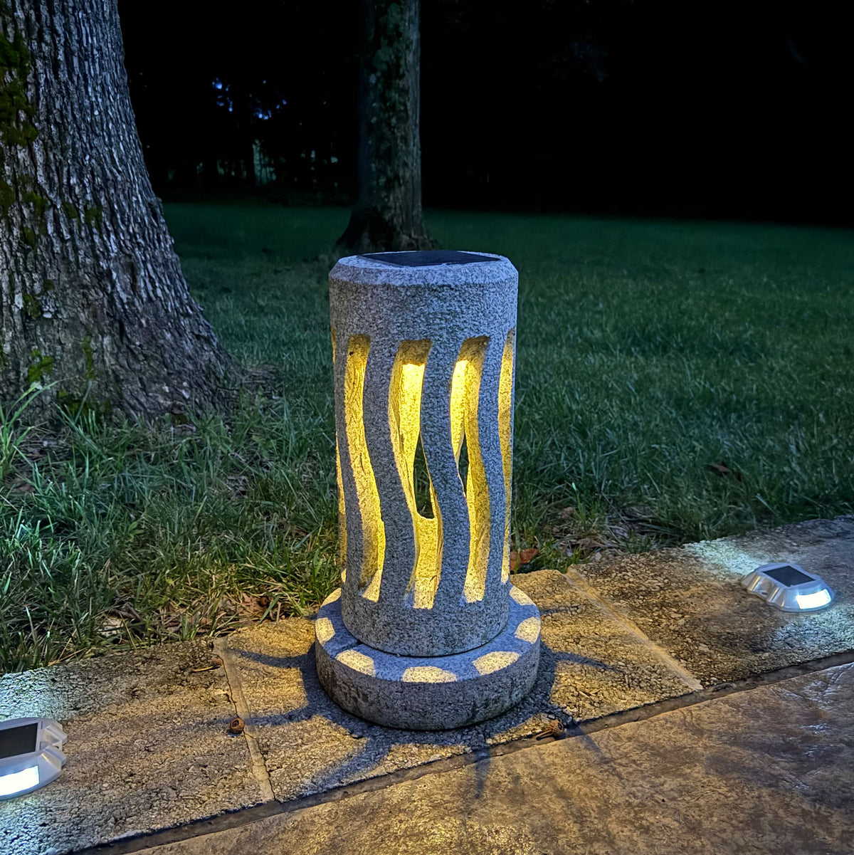 Spiral Granite Solar Lantern