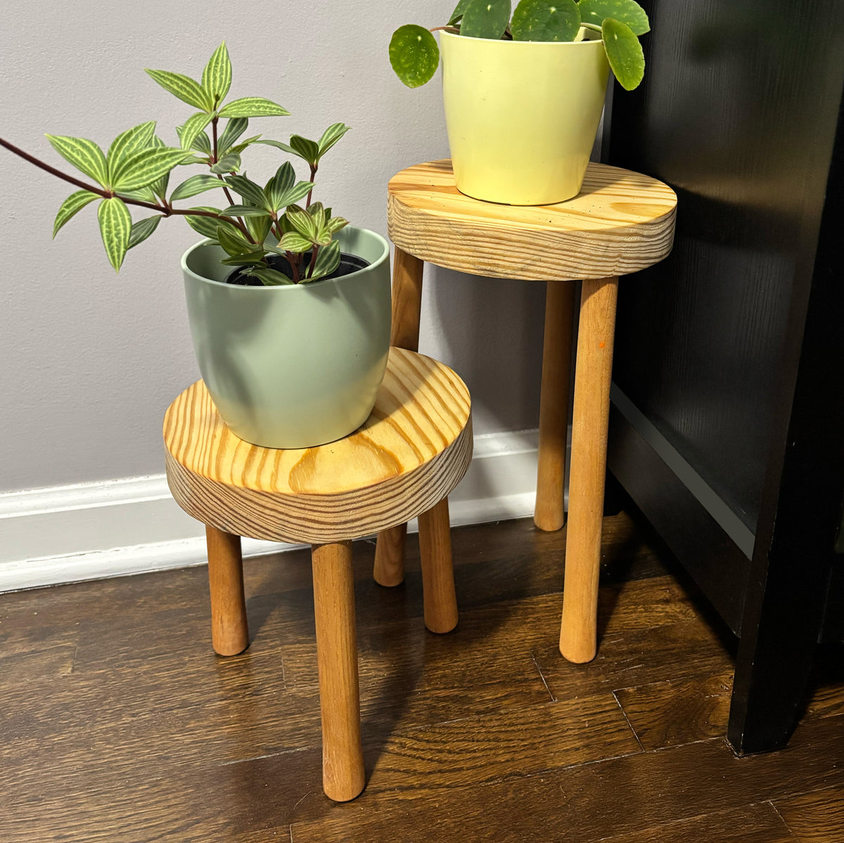Set of 3 Plant Stand Tripods – Elevate Your Plants