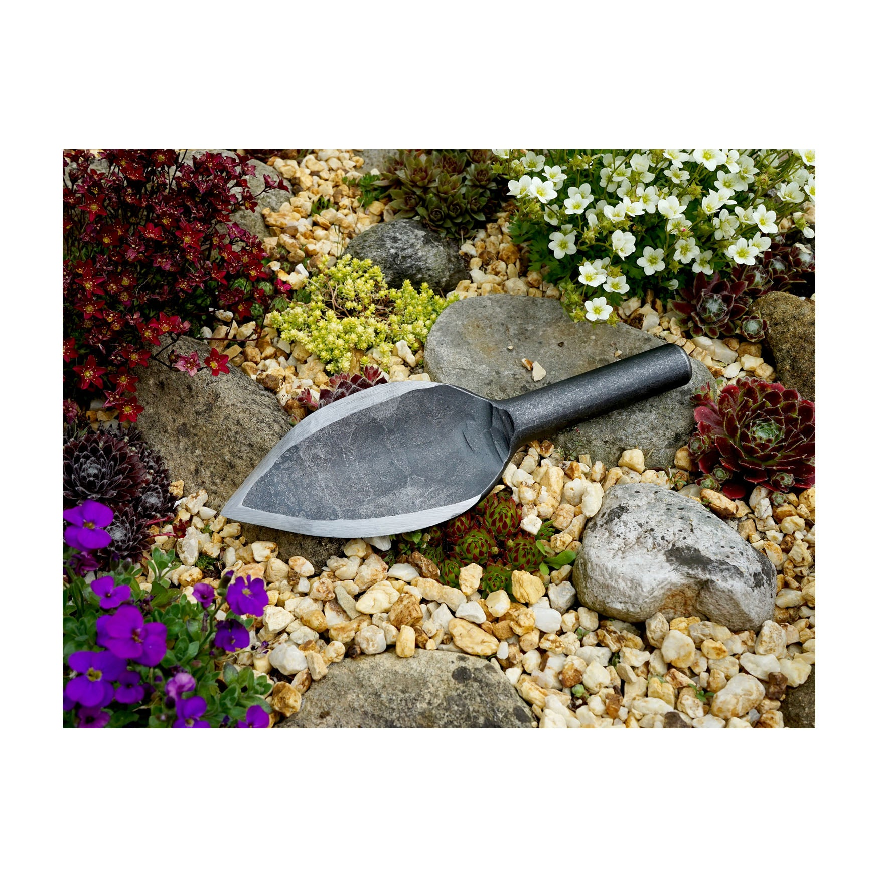 dutch garden trowel DeWit Bad Ass Trowel